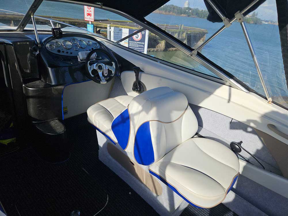 bayliner 2152-for-sale-nz-family