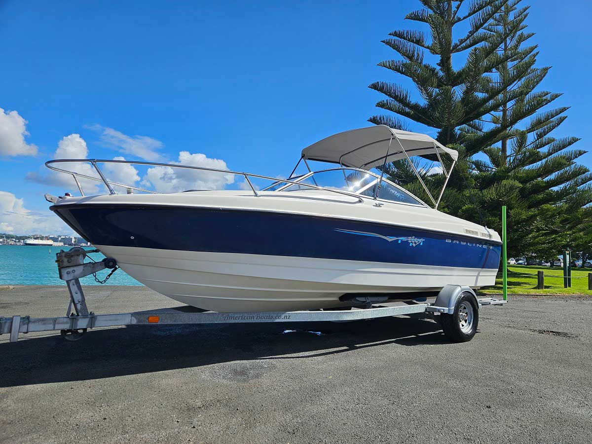 bayliner overnighter-v8 bayliner overnighter-v8