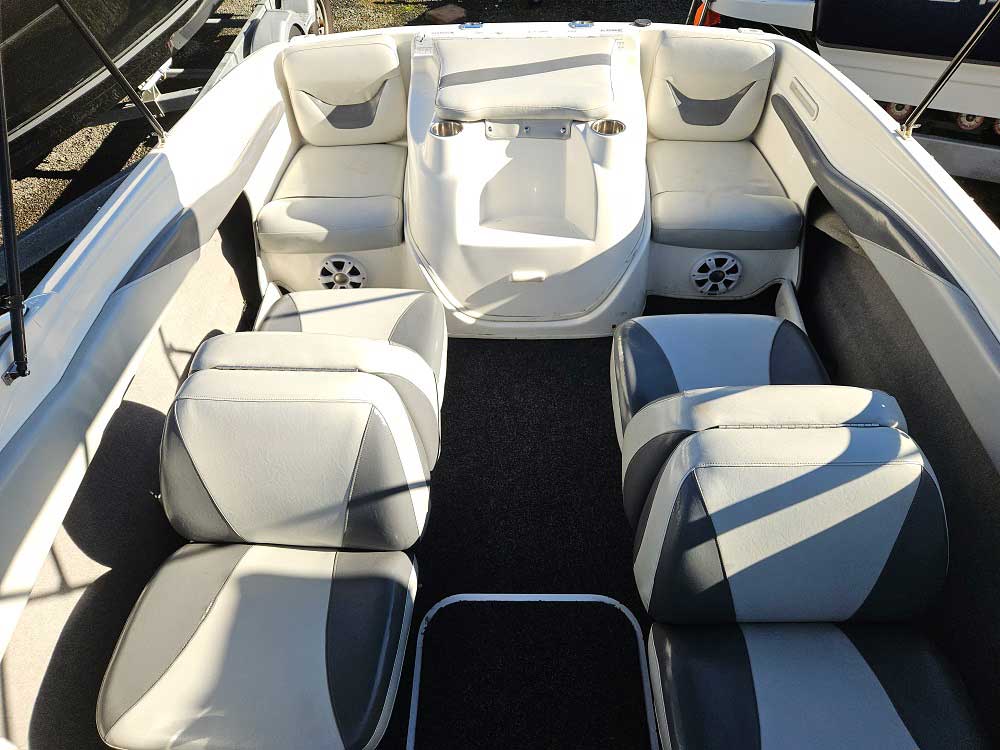 bayliner 185-2006-8-seater